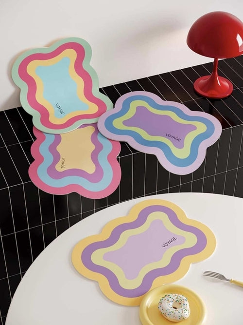 Dopamine Scalloped-edge Placemat Set Of 4 Pcs for Whimsical Table